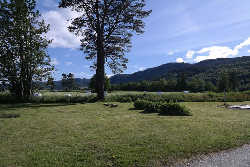 Holmset Camping And Fishing Namdalseid Bagian luar foto