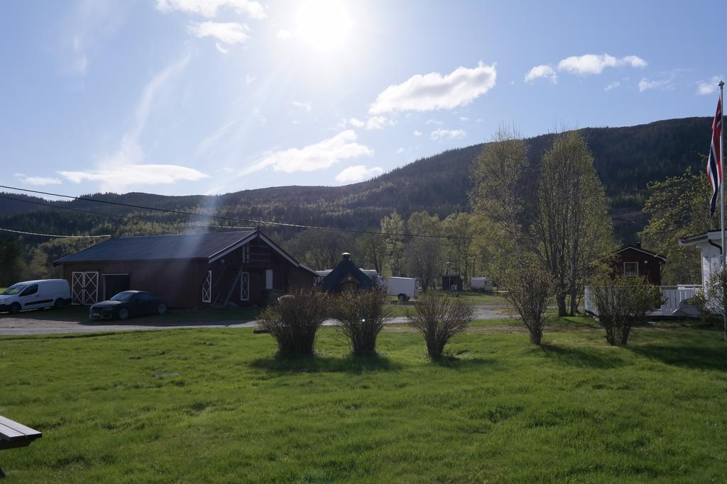 Holmset Camping And Fishing Namdalseid Bagian luar foto