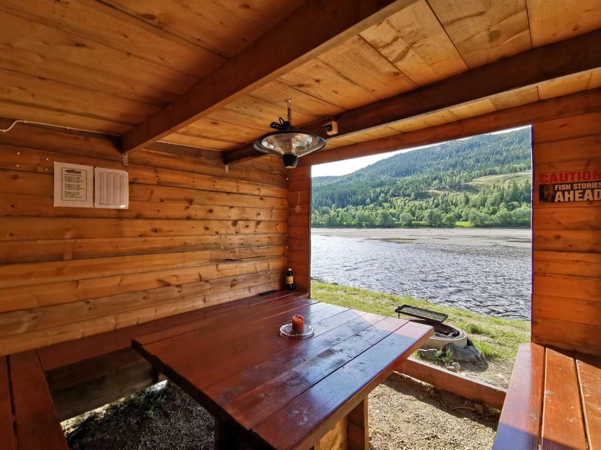 Holmset Camping And Fishing Namdalseid Bagian luar foto